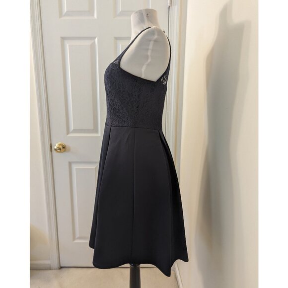 AQUA Navy Lace Skater Sleeveless Dress Size S - Picture 2 of 6